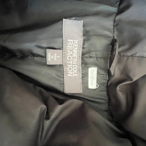 Kenneth Cole Reaction size L puffer Coat - Picture 13 of 14